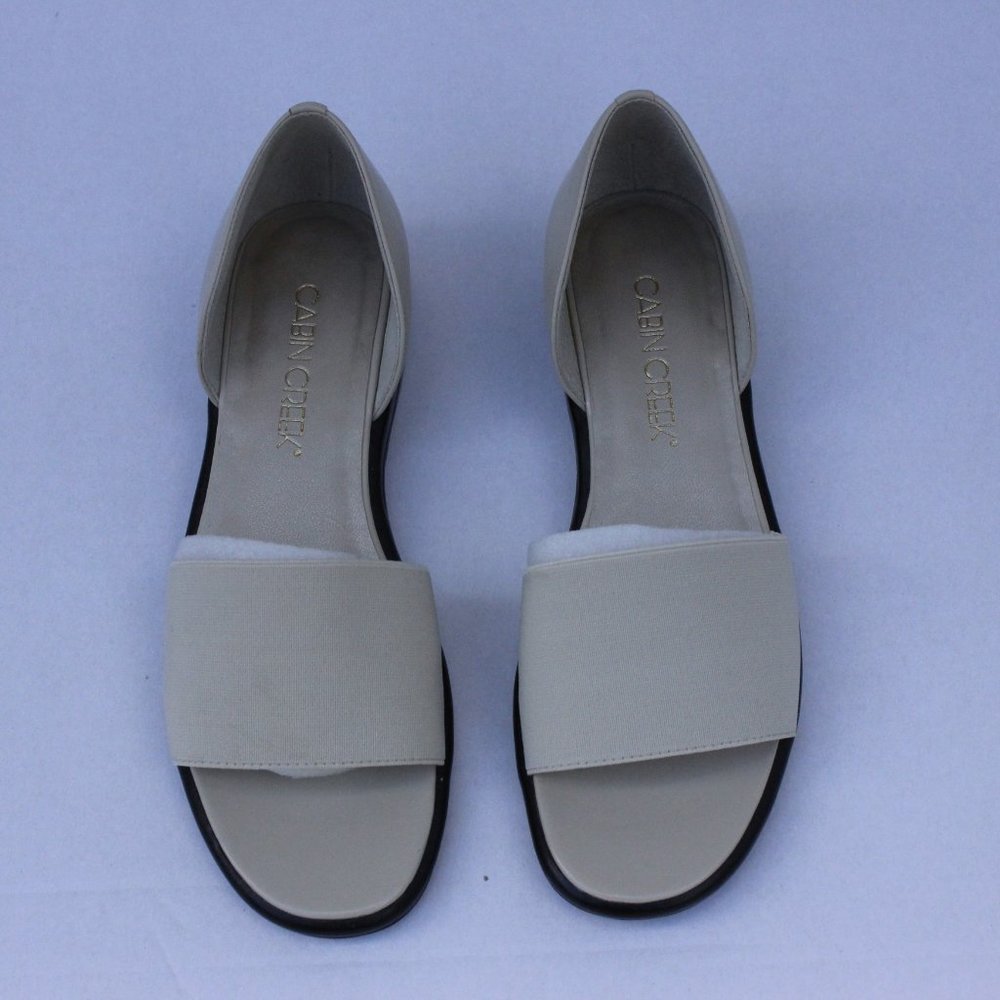 Off White Sandal - Cabin Creek